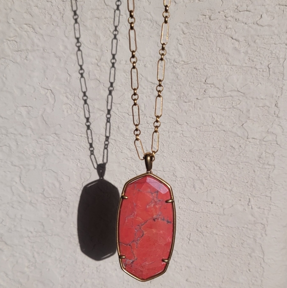 NWT LONG FACETED NECKLACE - Picture 5 of 10